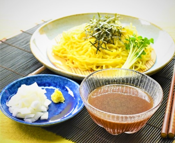 冷製魚介つけ麺サムネイル