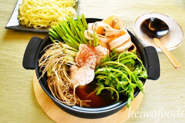 〆のラーメンが美味しい！せり鍋サムネイル