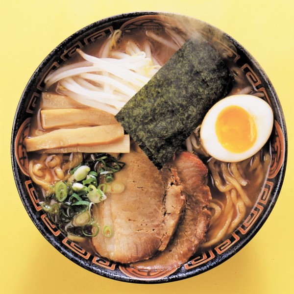 とんこつ醤油ラーメンサムネイル